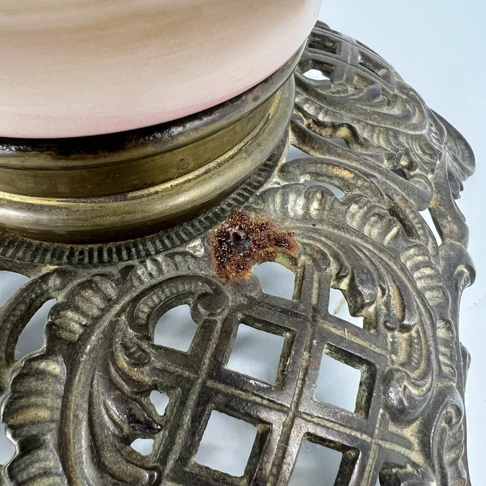 Vintage‎ Porcelain Converted Table Oil Lamp 14